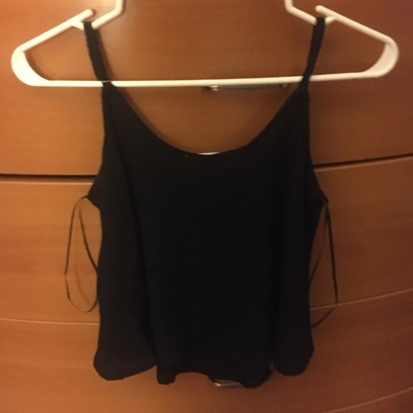 Flowy Tank - Picture 3 of 6